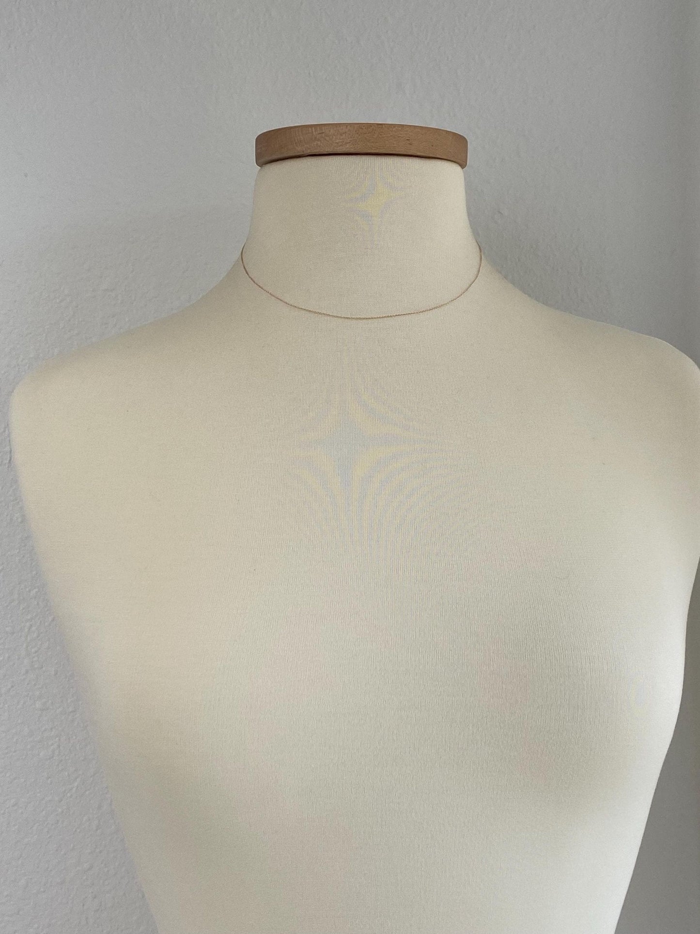 Vintage Solid 14k Yellow Gold Dainty Elongated Curb Chain Necklace - 16 inches