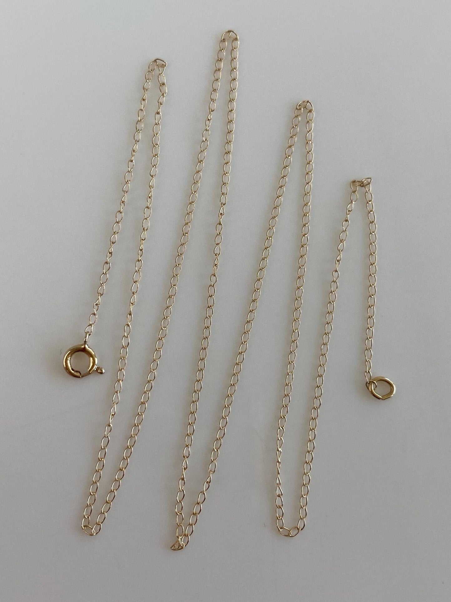 Vintage Solid 14k Yellow Gold Dainty Elongated Curb Chain Necklace - 16 inches