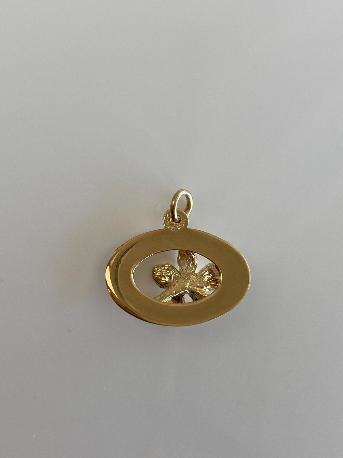 Vintage Solid 14k Yellow Gold Bermuda Flower Charm