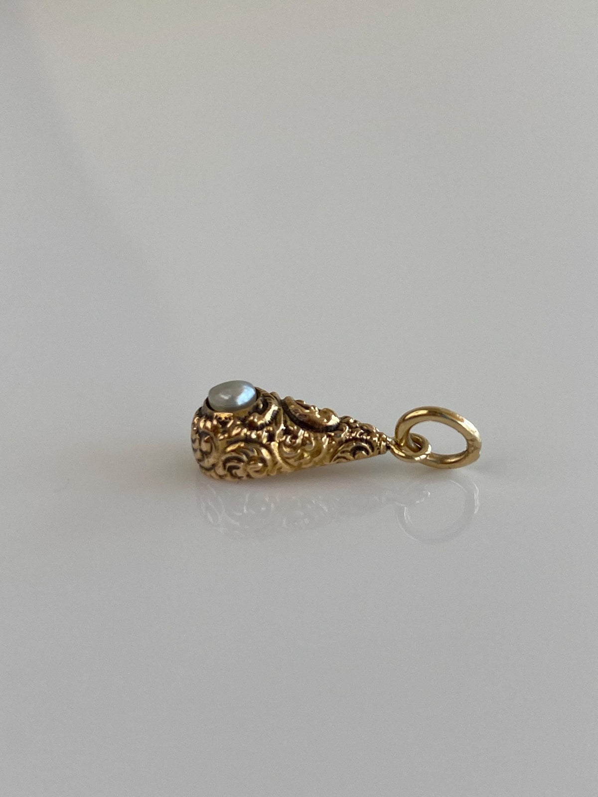 Vintage 14k Yellow Gold Pearl Embossed Teardrop Stick Pin Conversion Charm