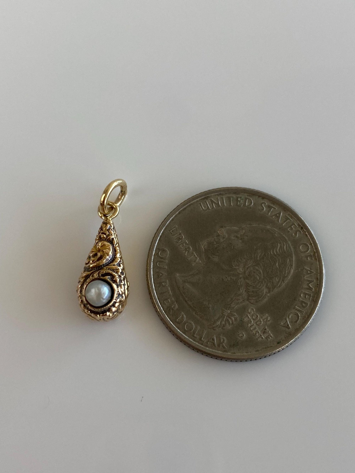 Vintage 14k Yellow Gold Pearl Embossed Teardrop Stick Pin Conversion Charm