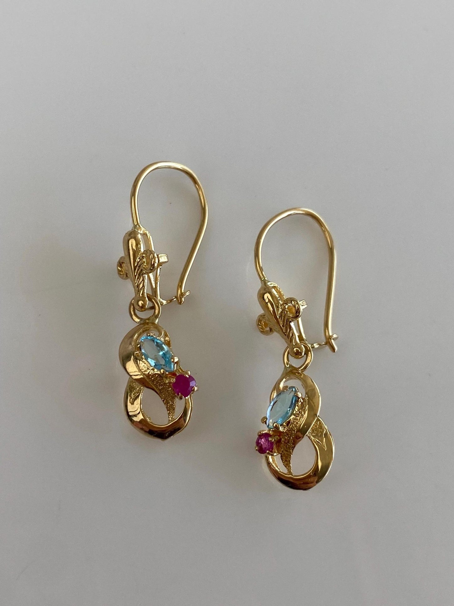 Solid 18k Yellow Gold Pink Spinel Light Blue Cubic Zirconia Dangle Earrings
