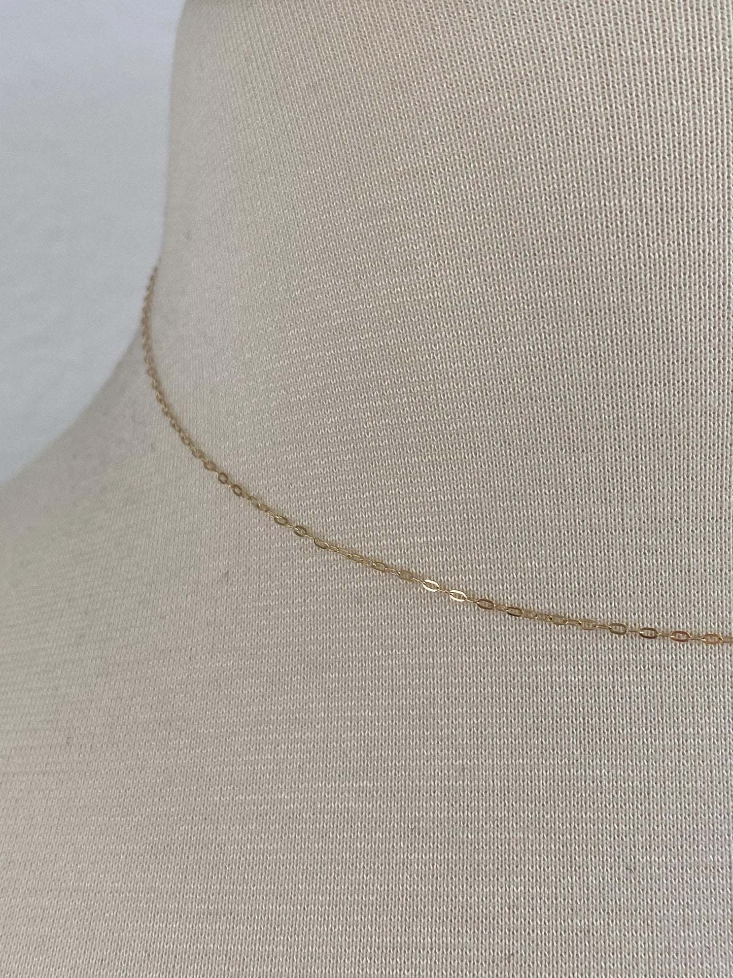 Vintage Solid 14k Yellow Gold Dainty Cable Chain Necklace - 15 inches
