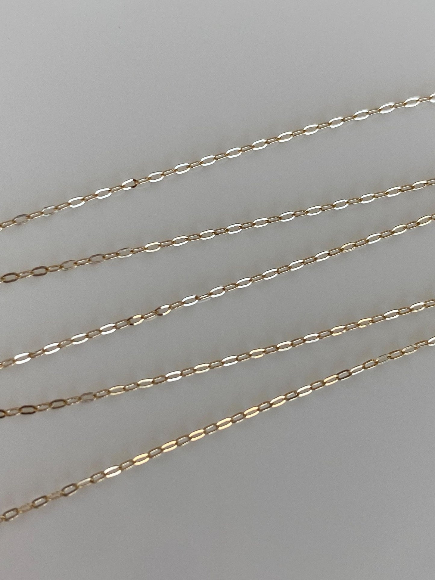 Vintage Solid 14k Yellow Gold Dainty Cable Chain Necklace - 15 inches