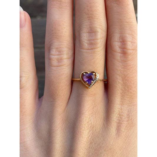 Vintage Solid 14k Yellow Gold Diamond Amethyst Heart Ring - Size 8