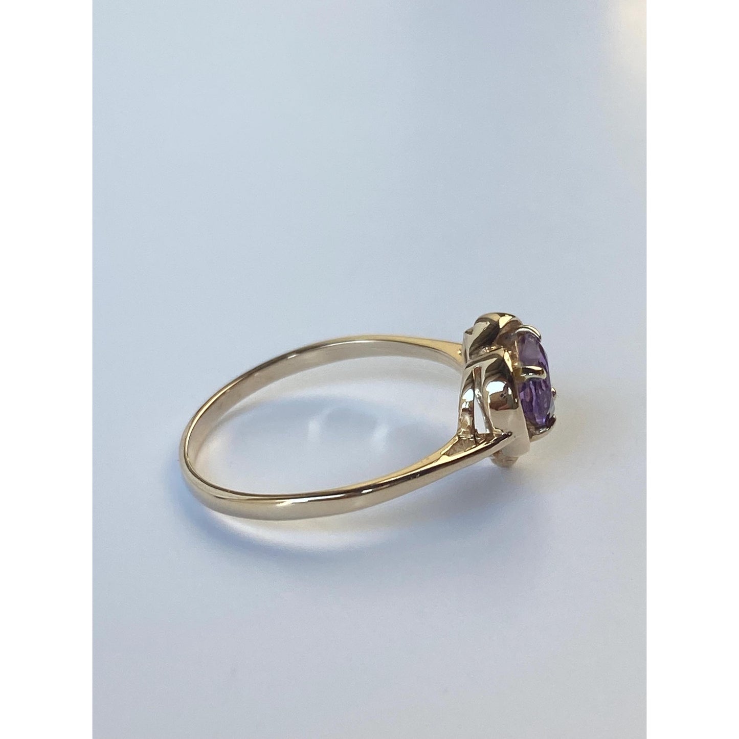 Vintage Solid 14k Yellow Gold Diamond Amethyst Heart Ring - Size 8