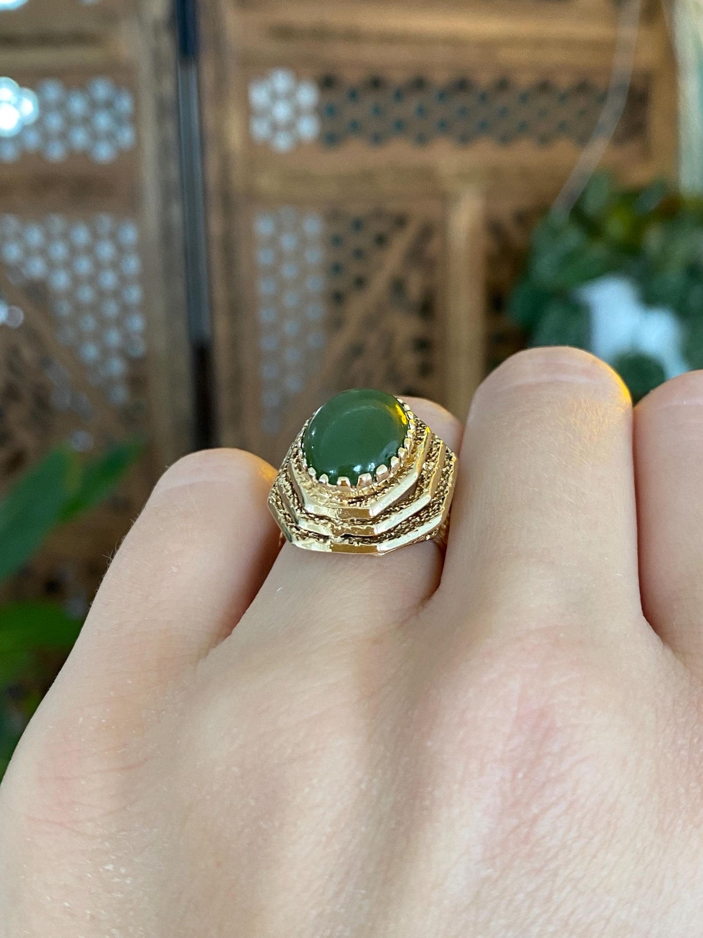 Vintage Solid 14k Yellow Gold Nephrite Ring - Size 5.5