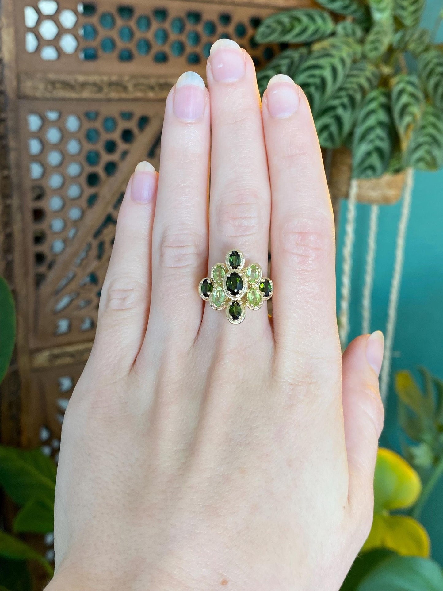 Vintage Solid 14k Yellow Gold Green Tourmaline Peridot Cluster Ring - Size 6.75