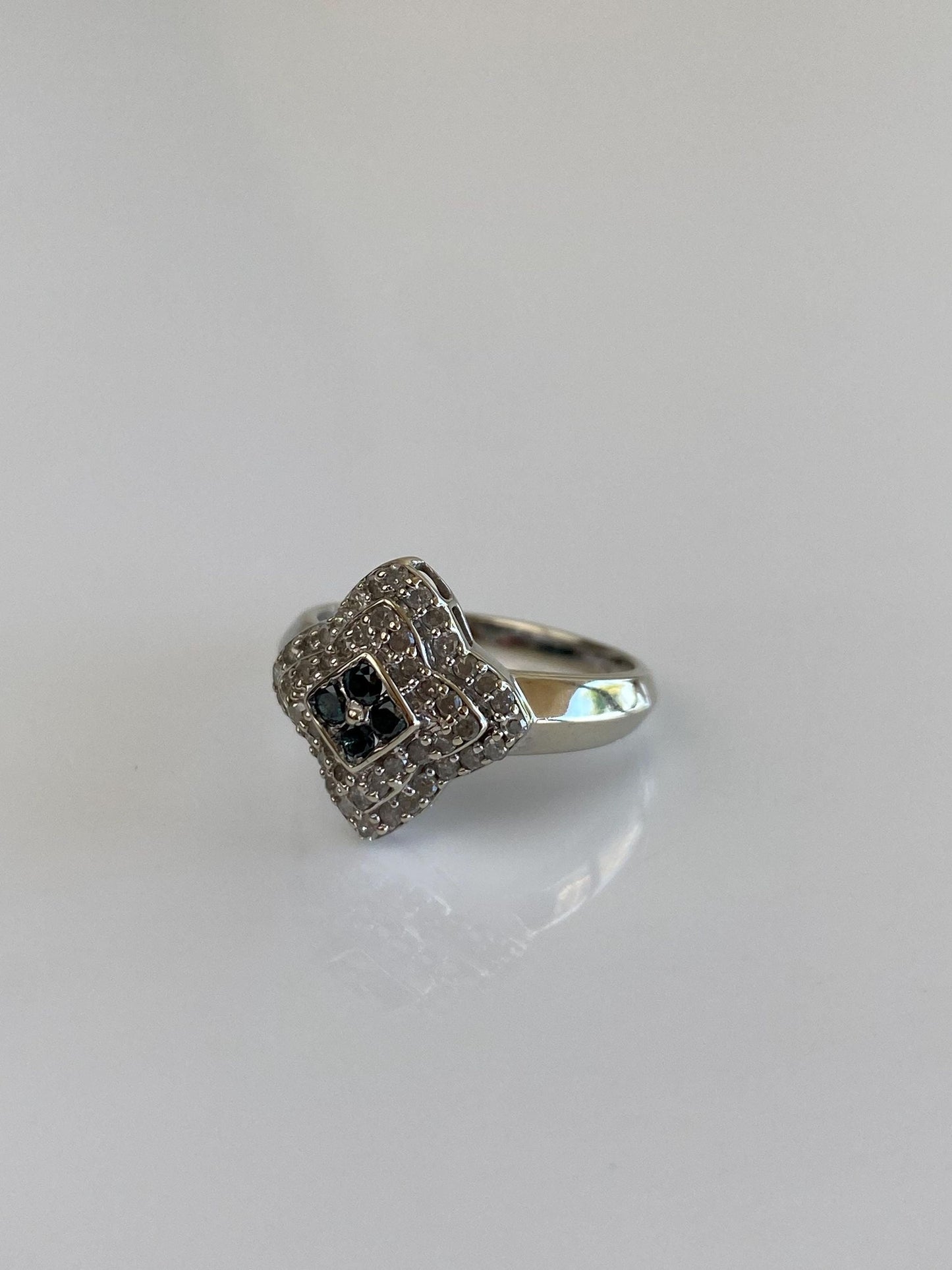 Vintage Solid 10k White Gold Blue & Clear Diamond Square Ring - Size 5.75