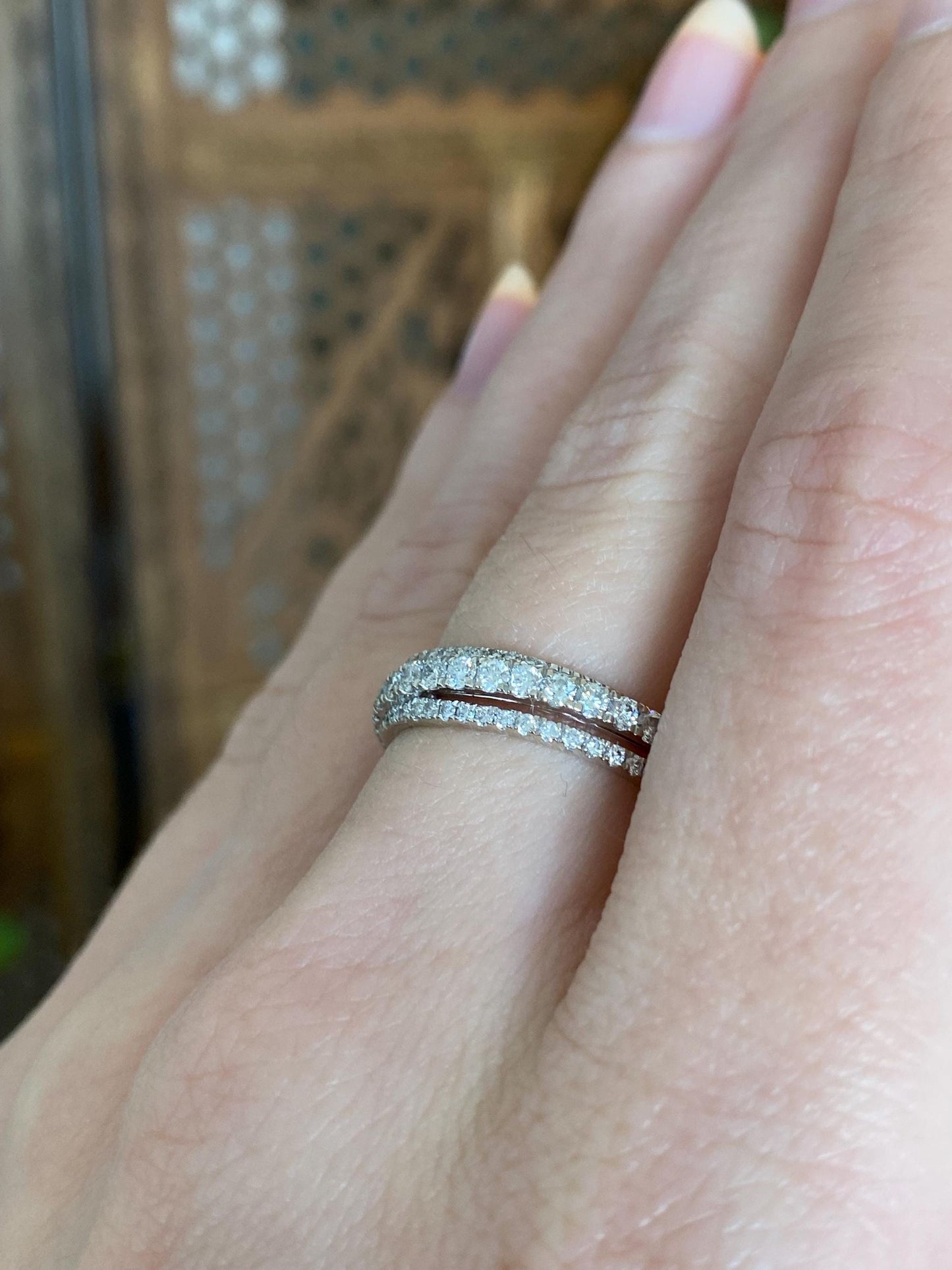 Vintage Solid 14k White Gold Diamond Ring Band - Size 5.75