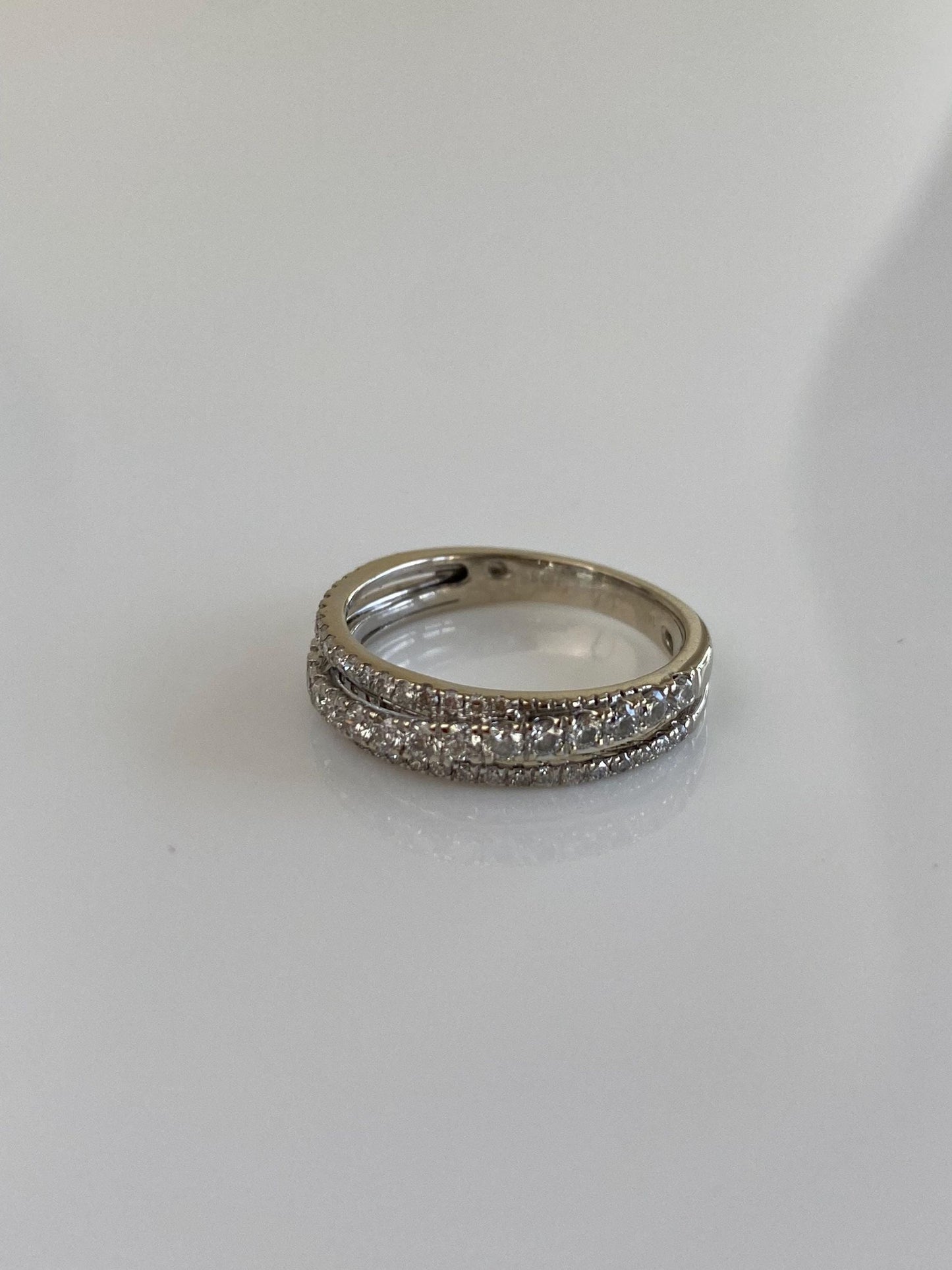 Vintage Solid 14k White Gold Diamond Ring Band - Size 5.75