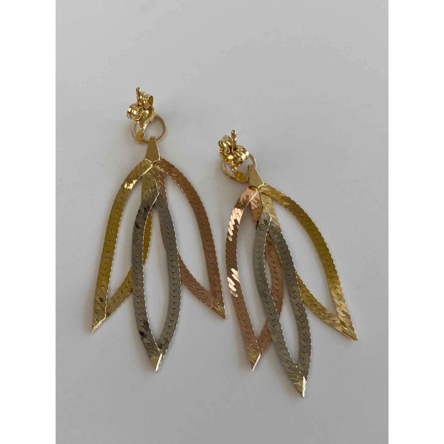 Vintage Solid 14k Tri Tone Gold Flat Chain Dangle Stud Earrings