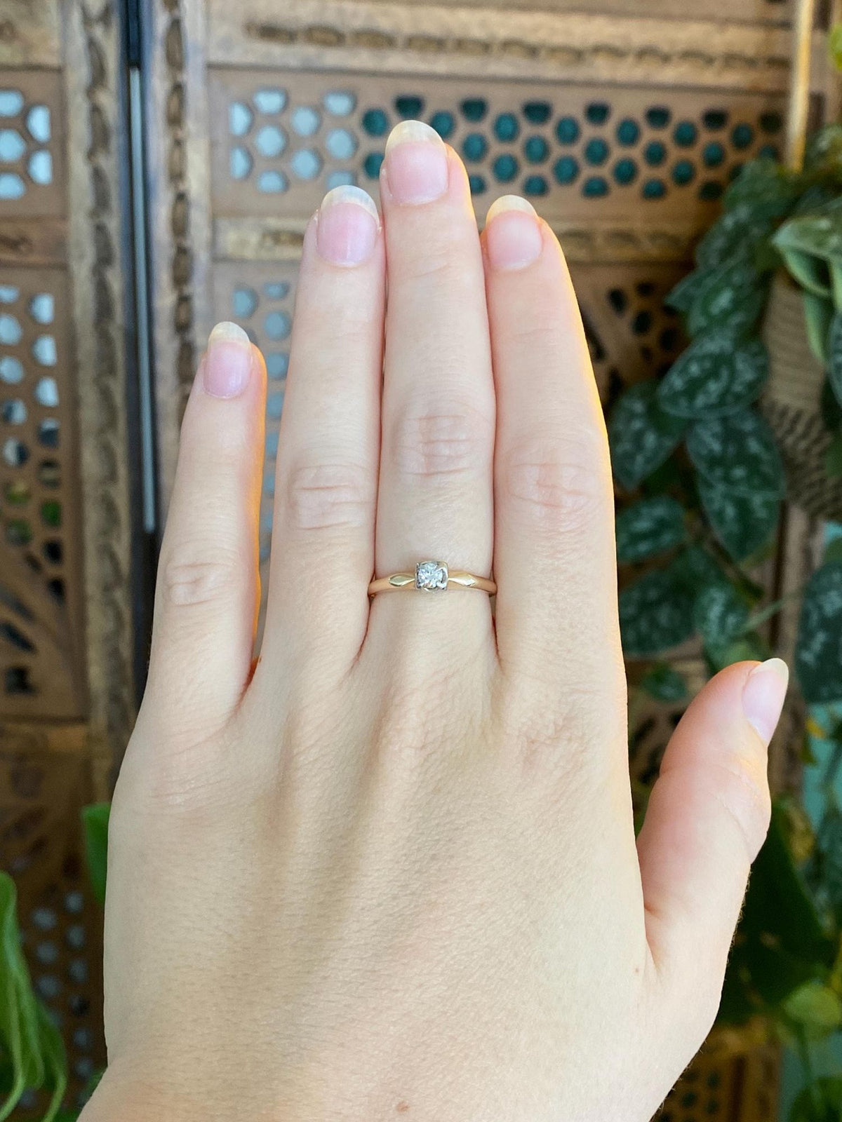 Vintage Solid 14k White & Yellow Gold Diamond Ring - Size 6.75