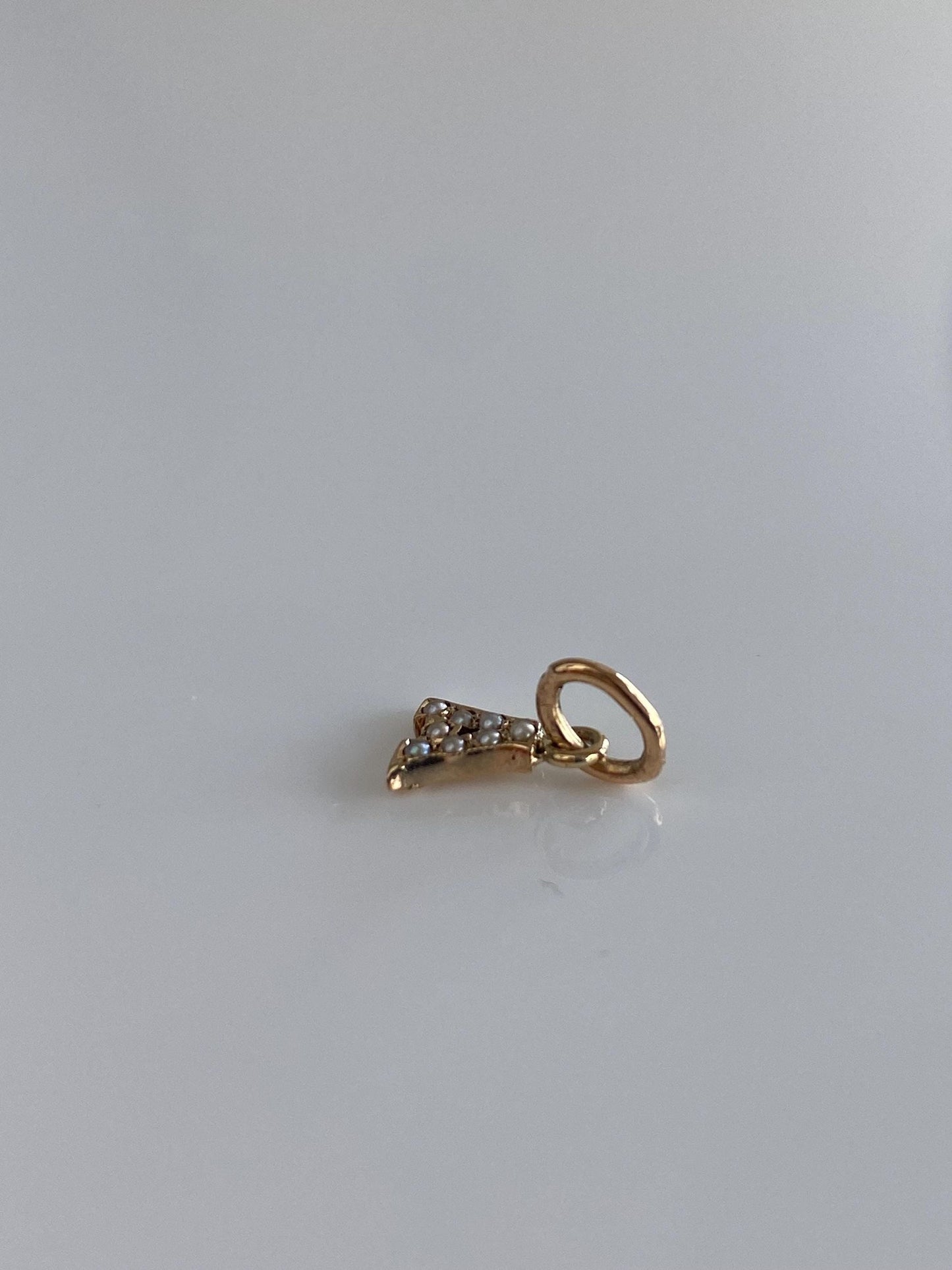 Vintage 10k Yellow Gold Seed Pearls Initial 'A' Charm