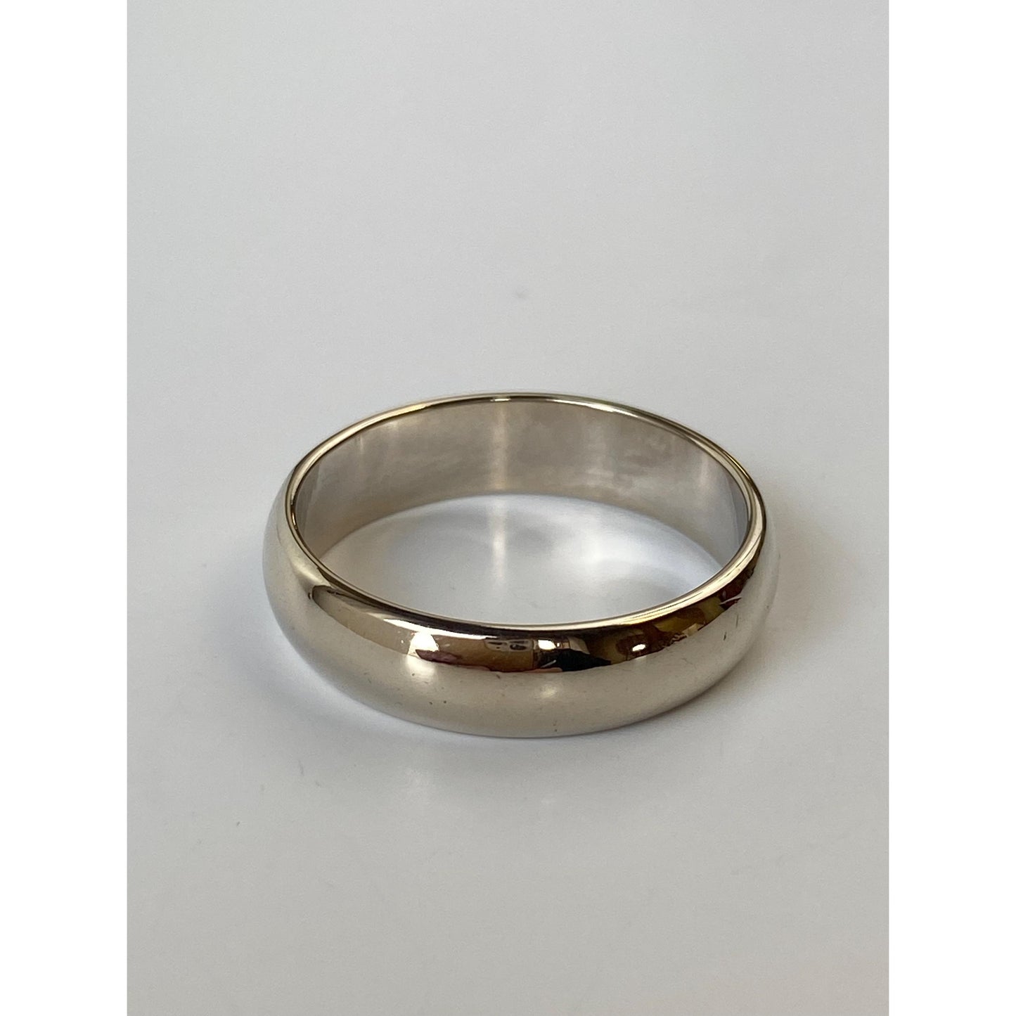 Vintage Solid 14k White Gold Ring Band - Size 8.25