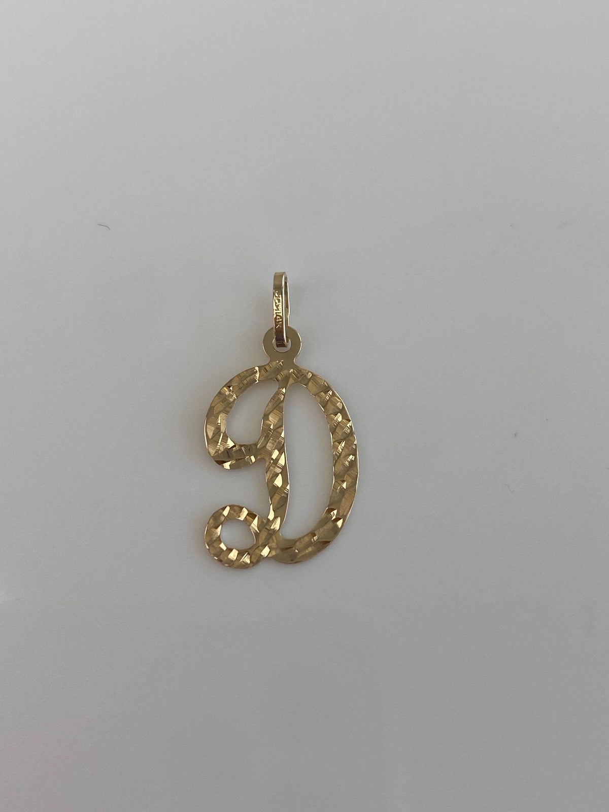 Vintage Solid 14k Yellow Gold Diamond Cut Initial 'D' Charm