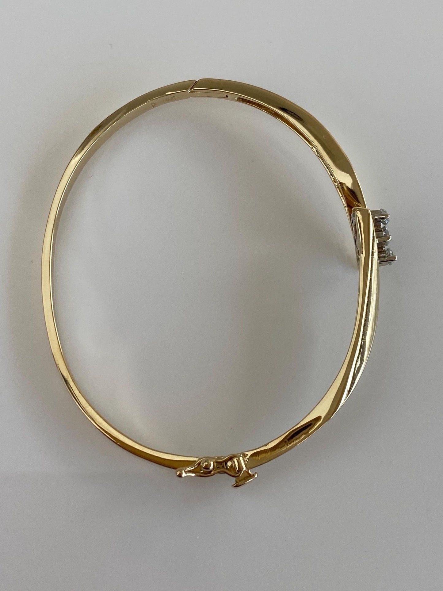Vintage Solid 14k White & Yellow Gold Diamonds Bangle Bracelet - 7 Inches