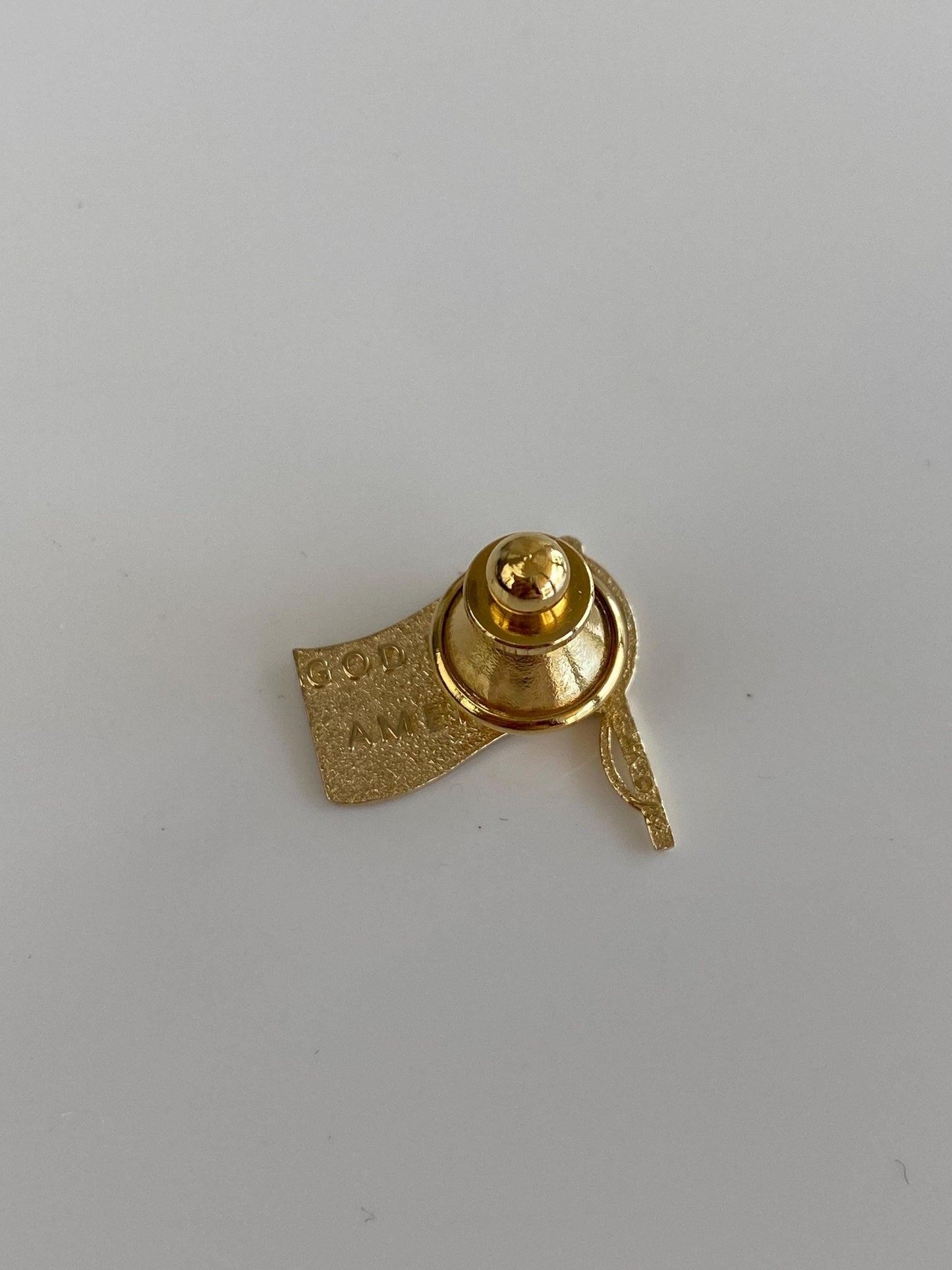 Vintage Solid 14k White & Yellow Gold American Flag Pin