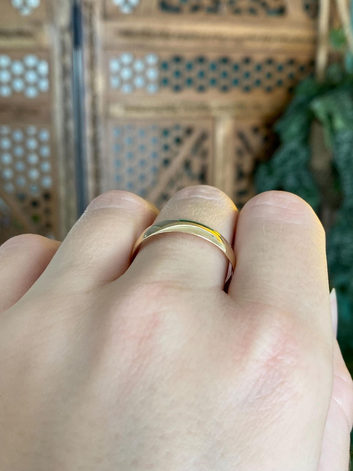 Vintage Solid 14k Yellow Gold Ring Band - Size 11