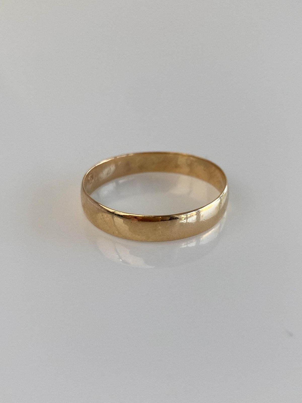 Vintage Solid 14k Yellow Gold Ring Band - Size 11
