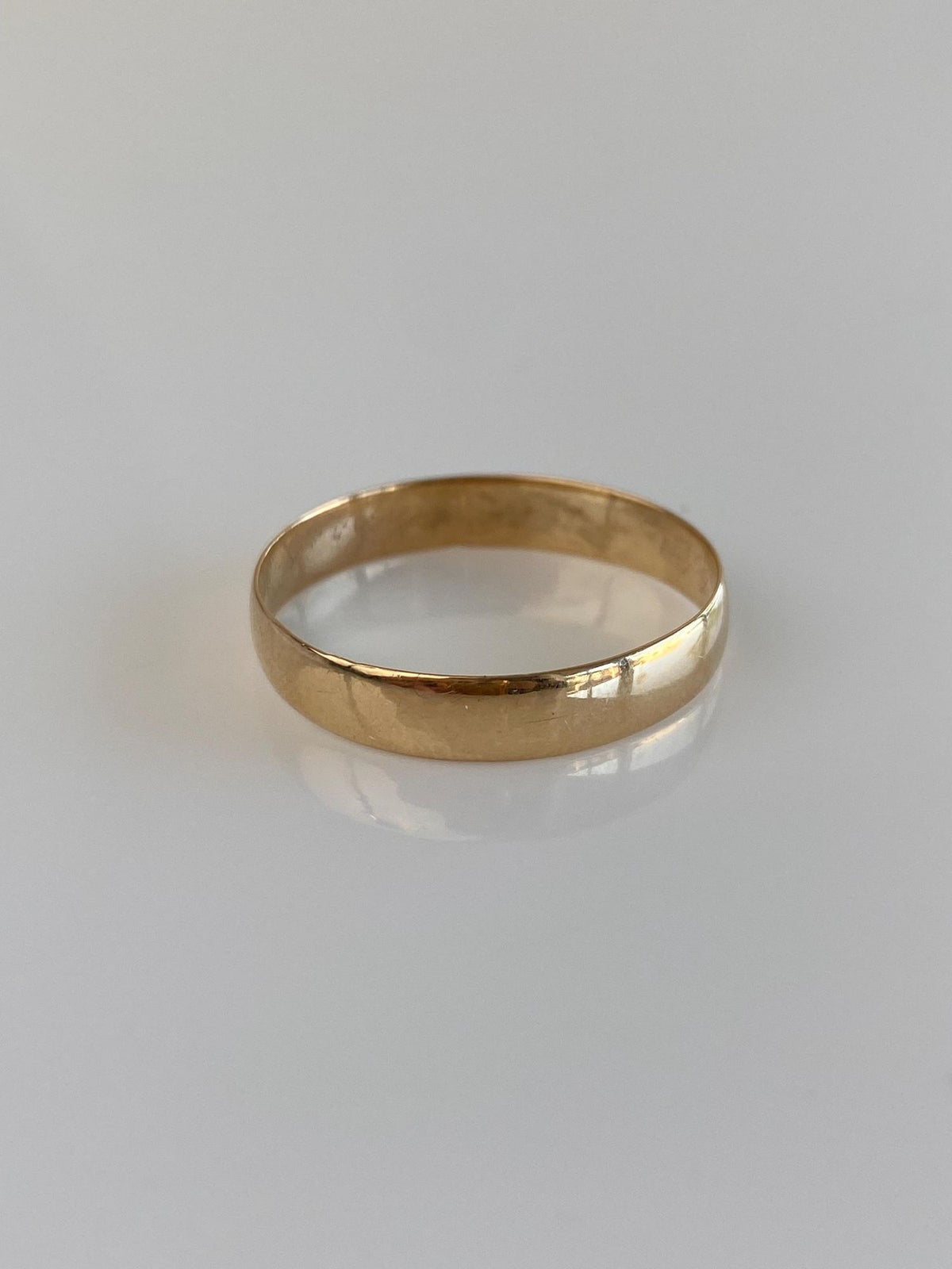 Vintage Solid 14k Yellow Gold Ring Band - Size 11