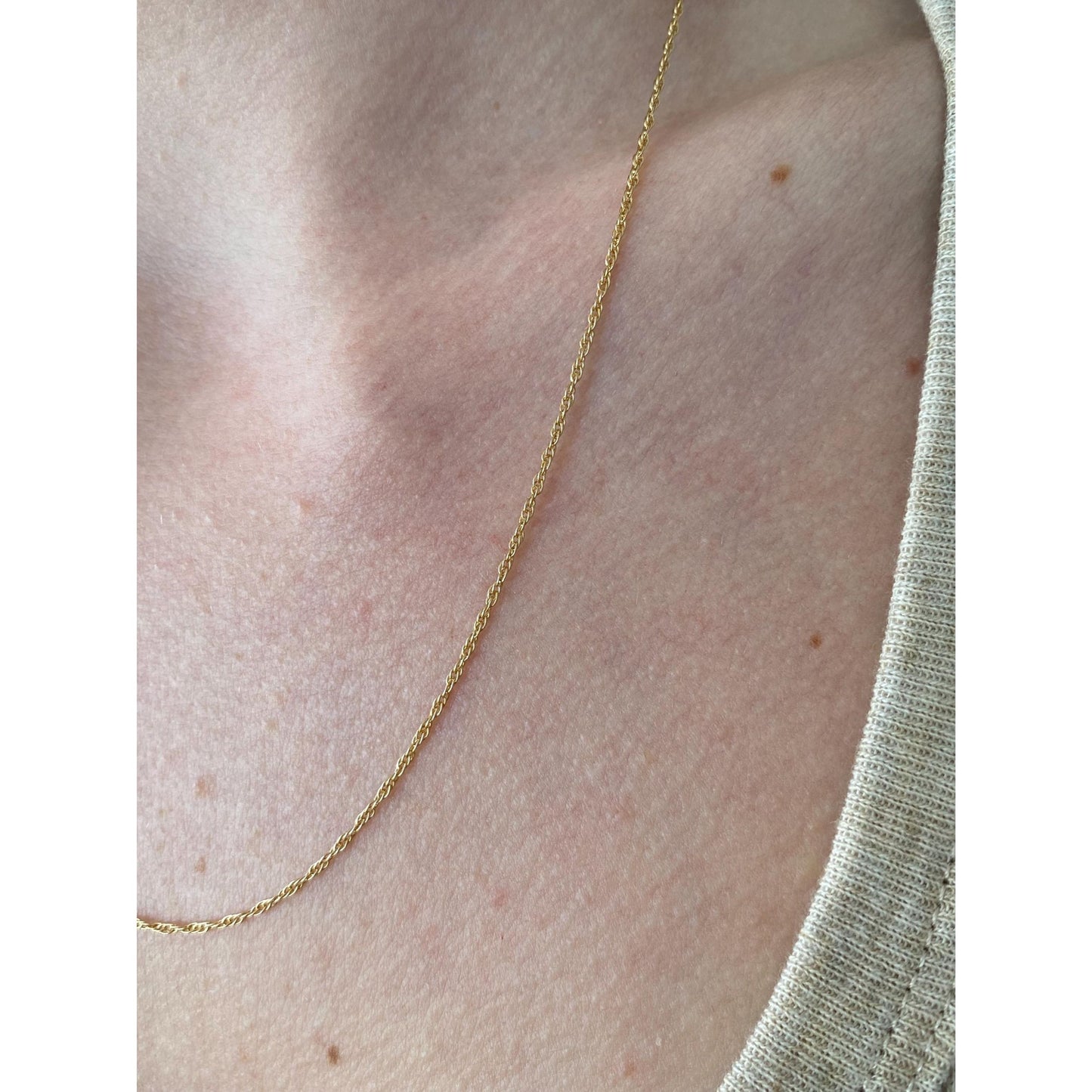 Vintage Solid 14k Yellow Gold Dainty Chain Necklace - 19.5 inches