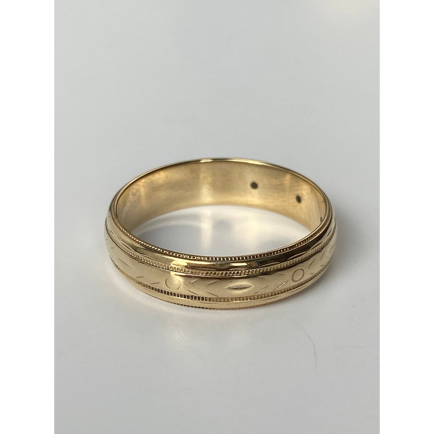 Vintage Solid 10k Yellow Gold Tiny Diamond & Ruby Milgrain Ring Band - Size 11.75