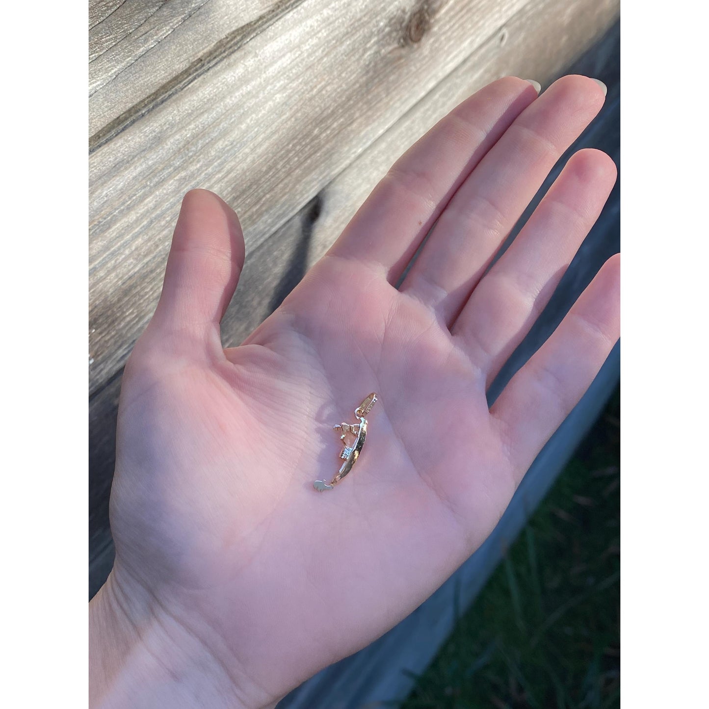 Vintage Solid 18k Yellow Gold Gondola Charm