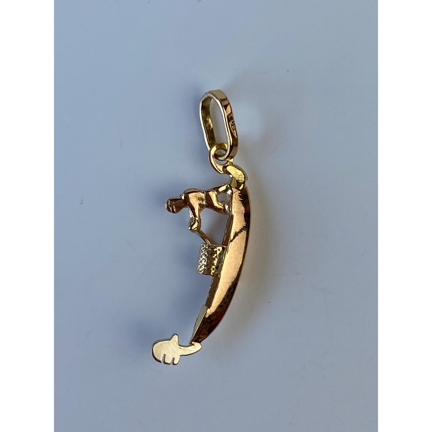 Vintage Solid 18k Yellow Gold Gondola Charm