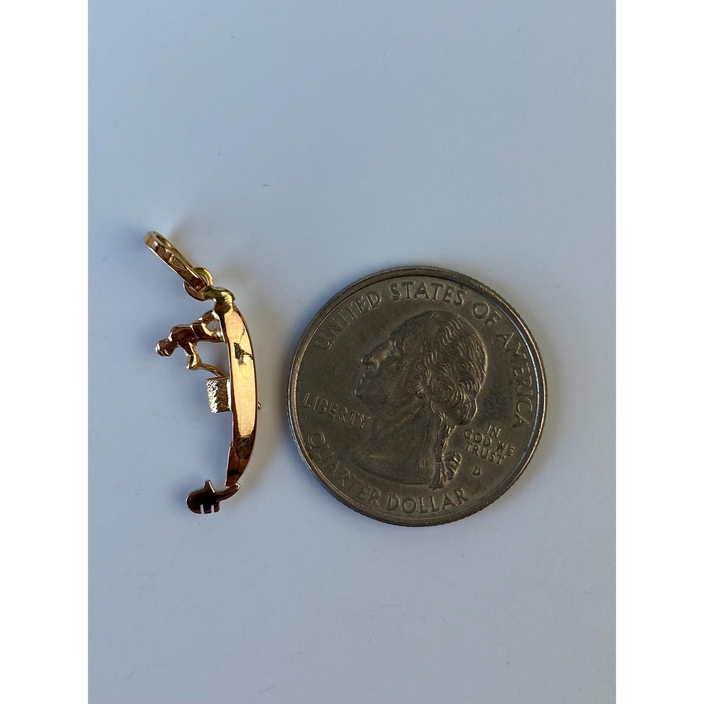 Vintage Solid 18k Yellow Gold Gondola Charm