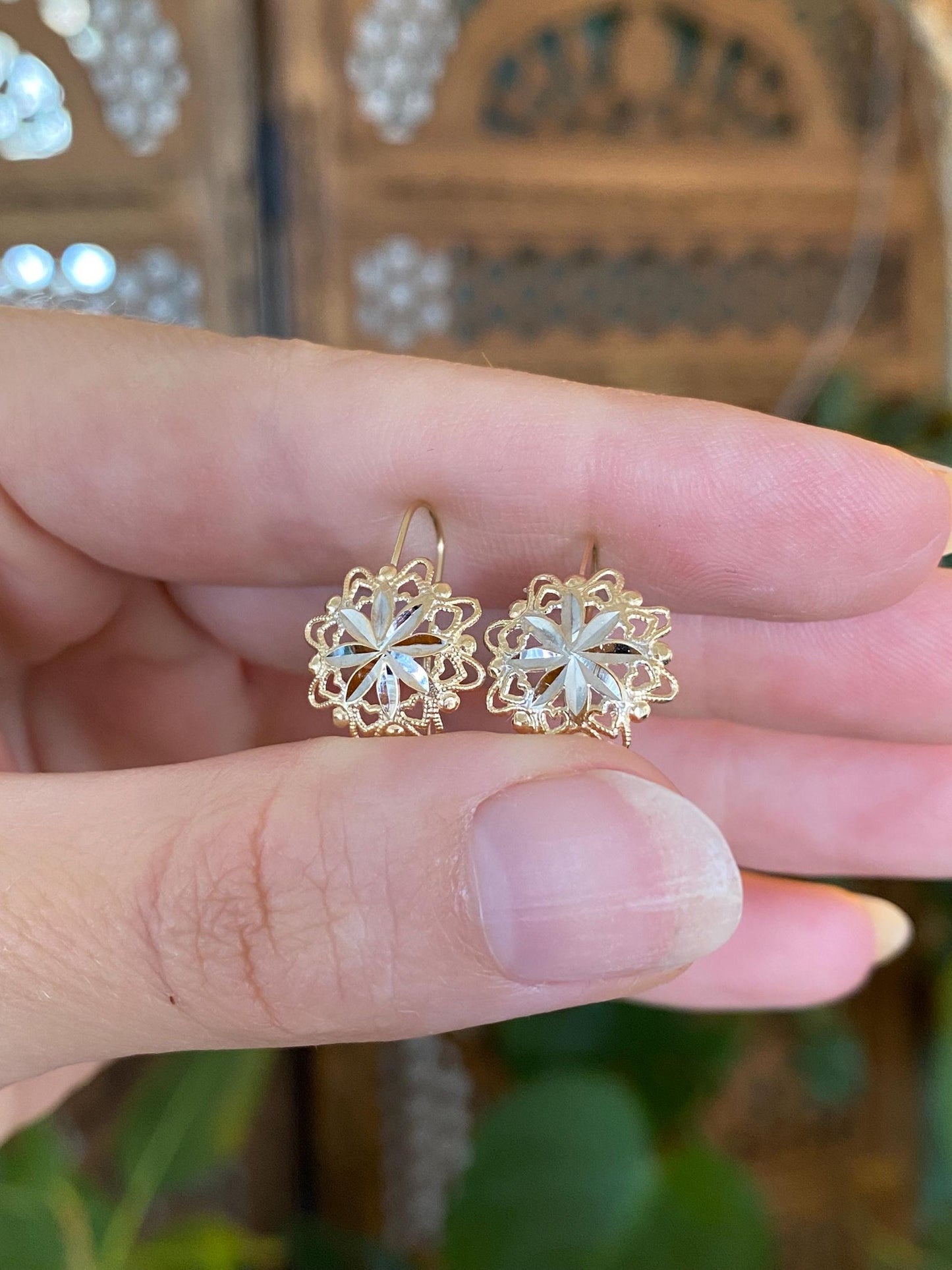 Vintage Solid 14k White & Yellow Gold Diamond Cut Drop Earrings