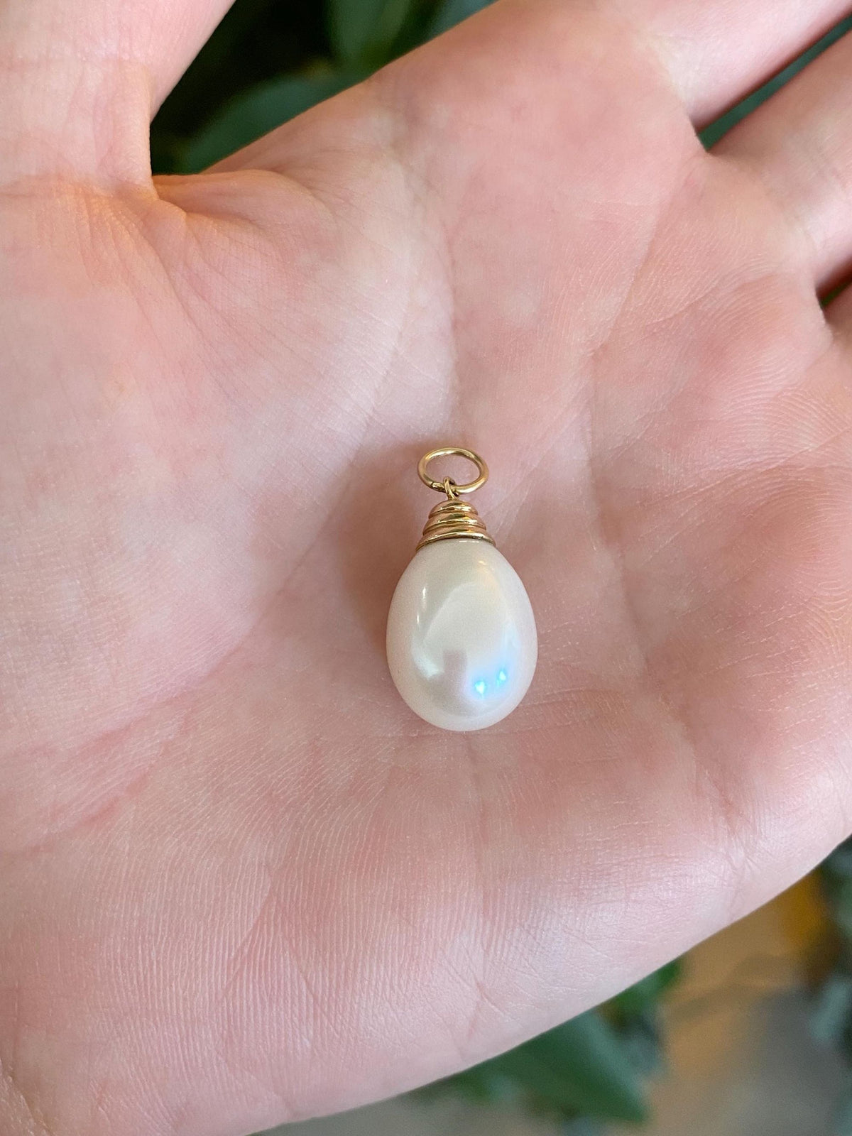 Vintage Solid 14k Yellow Gold Large Pearl Charm