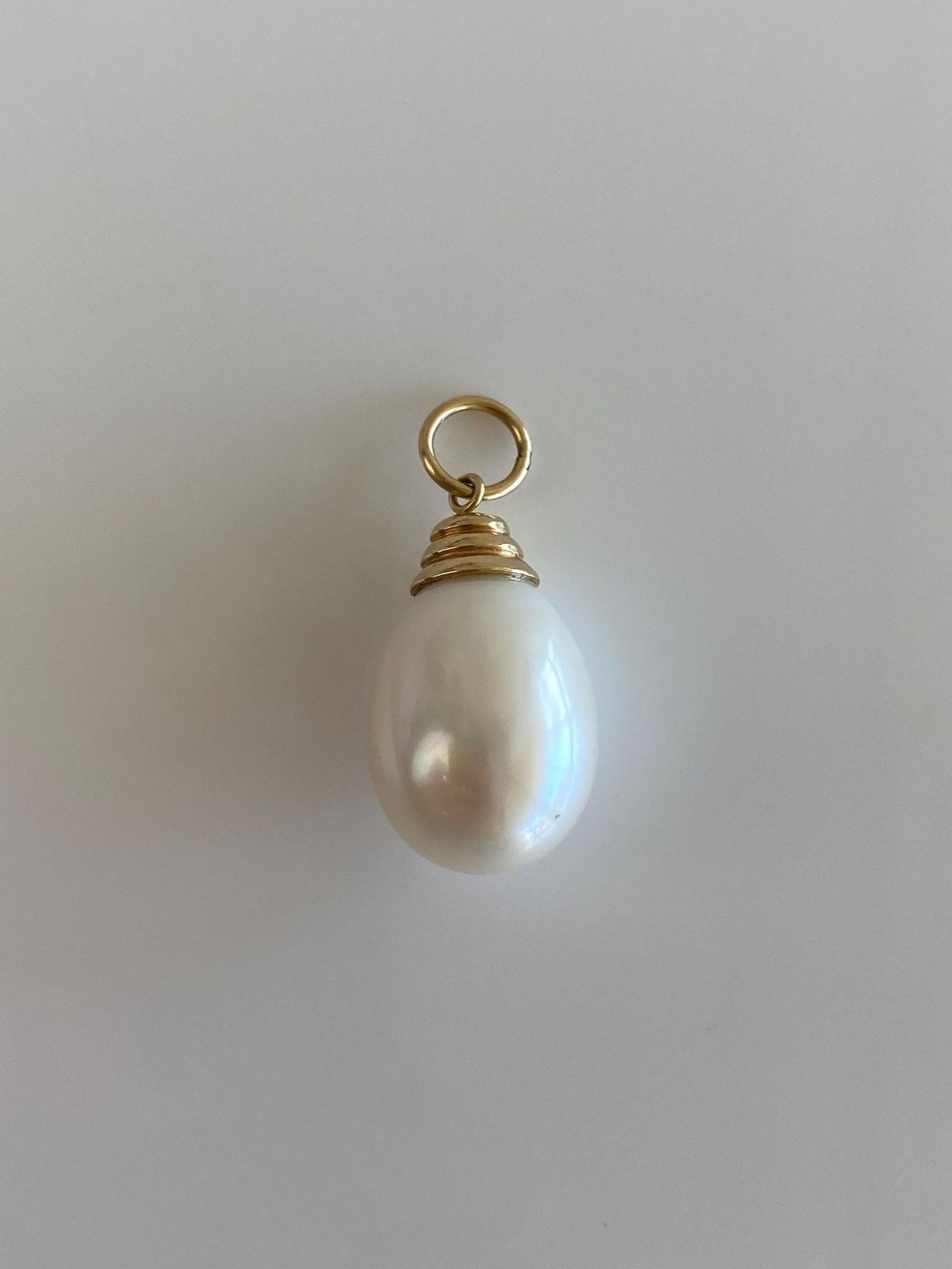 Vintage Solid 14k Yellow Gold Large Pearl Charm