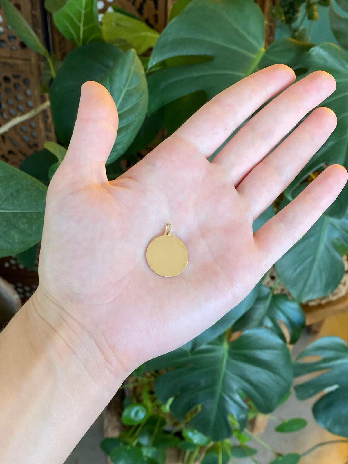 Vintage Solid 14k Yellow Gold Charm