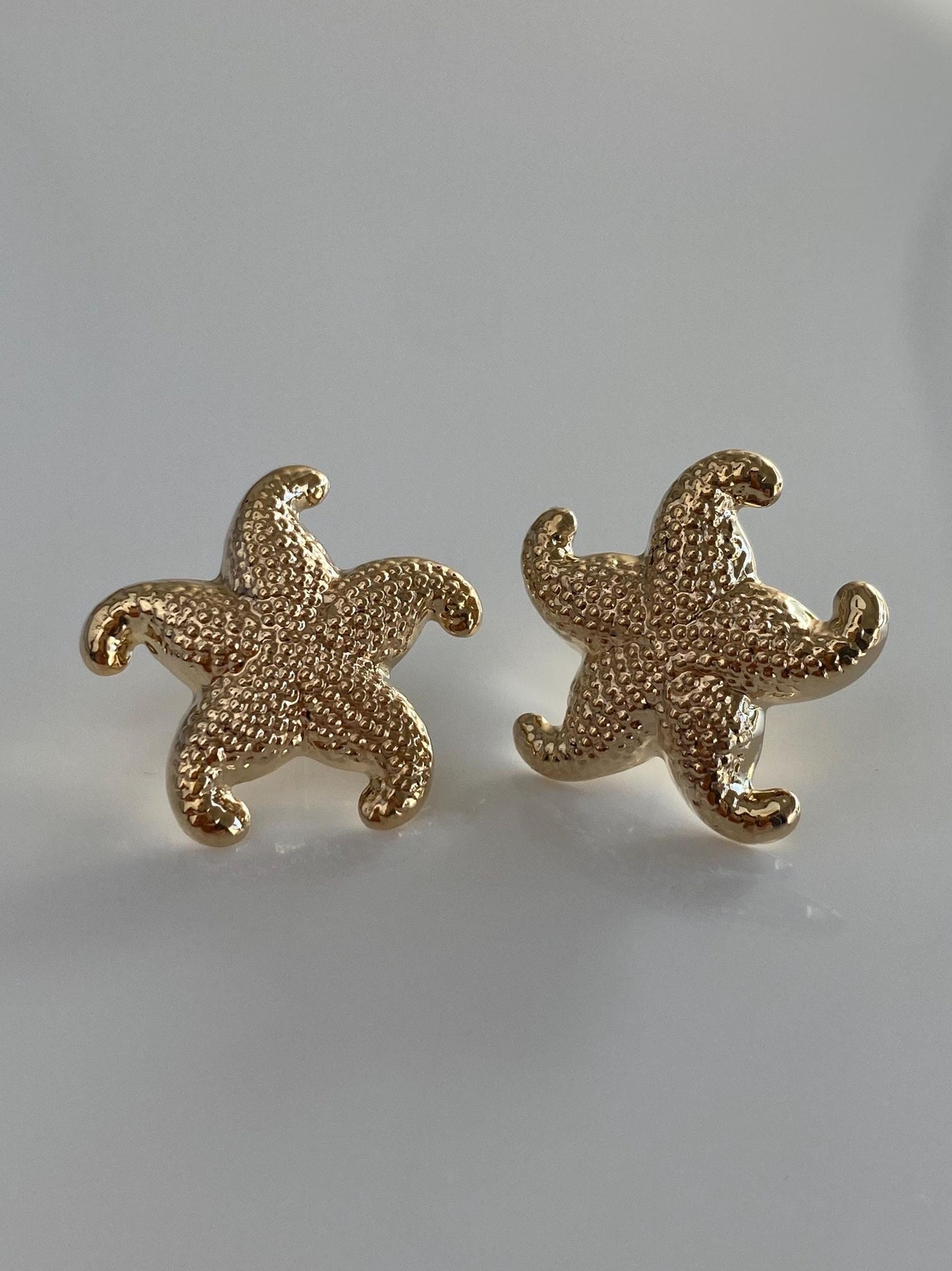 Vintage 14k Yellow Gold Starfish Stud Earrings
