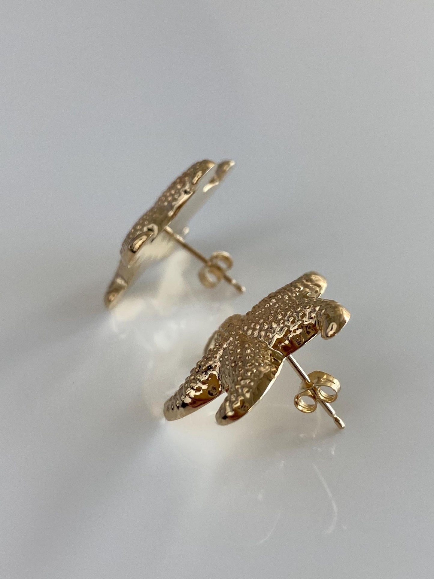 Vintage 14k Yellow Gold Starfish Stud Earrings