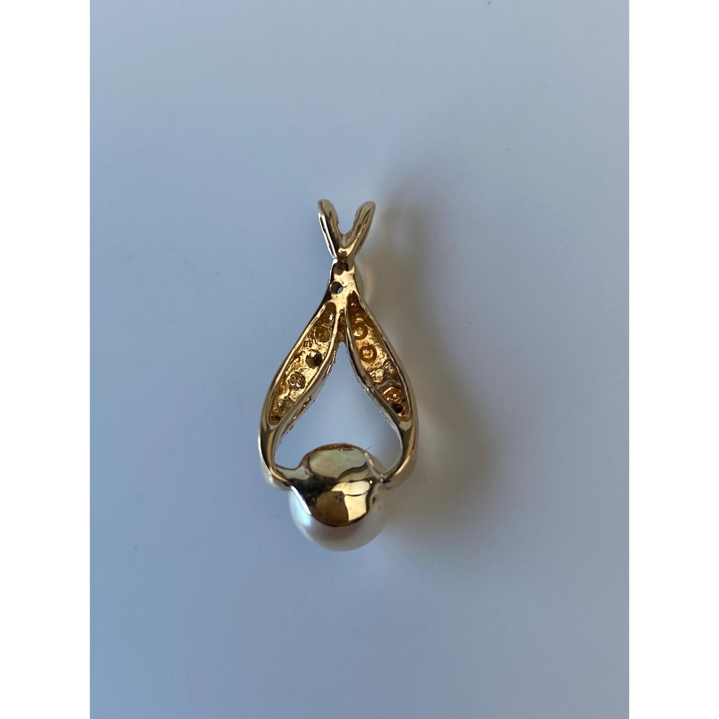 Vintage Solid 14k Yellow Gold Diamond Pearl Charm