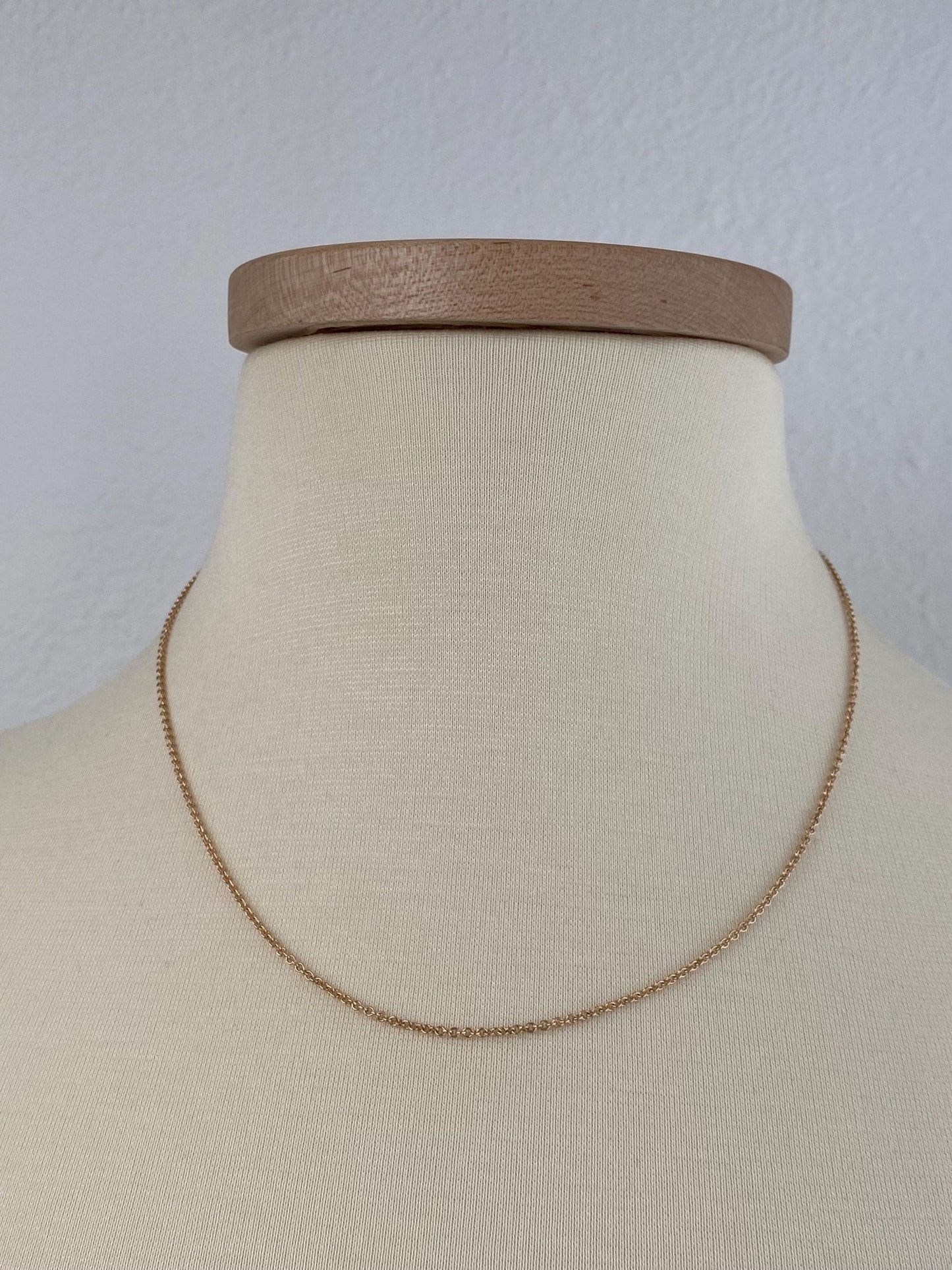 Vintage Solid 14k Yellow Gold Rolo Chain Necklace - 18.25 inches