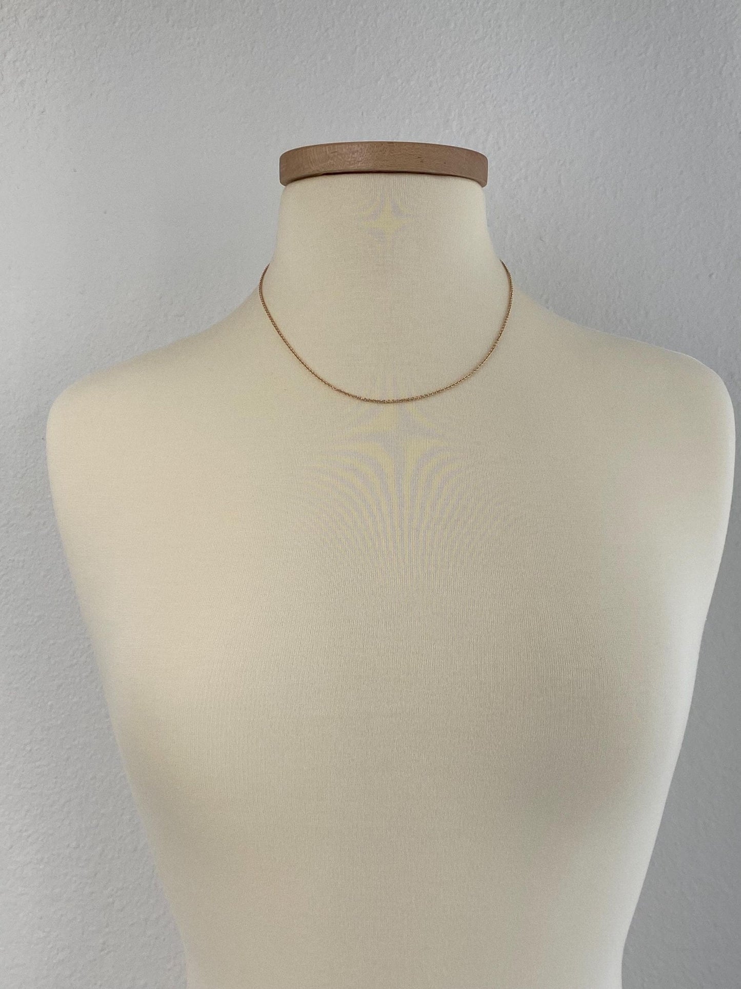 Vintage Solid 14k Yellow Gold Rolo Chain Necklace - 18.25 inches