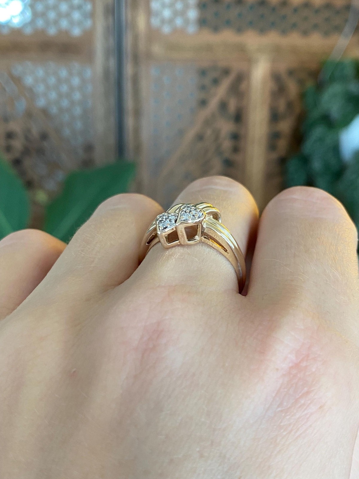 Vintage Solid 14k Yellow Gold Diamond Hearts Ring - Size 7.75