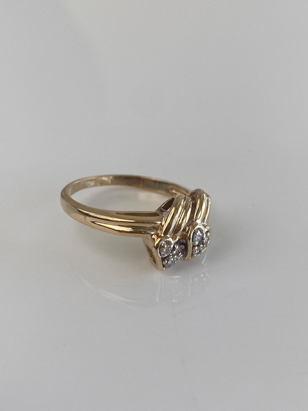 Vintage Solid 14k Yellow Gold Diamond Hearts Ring - Size 7.75