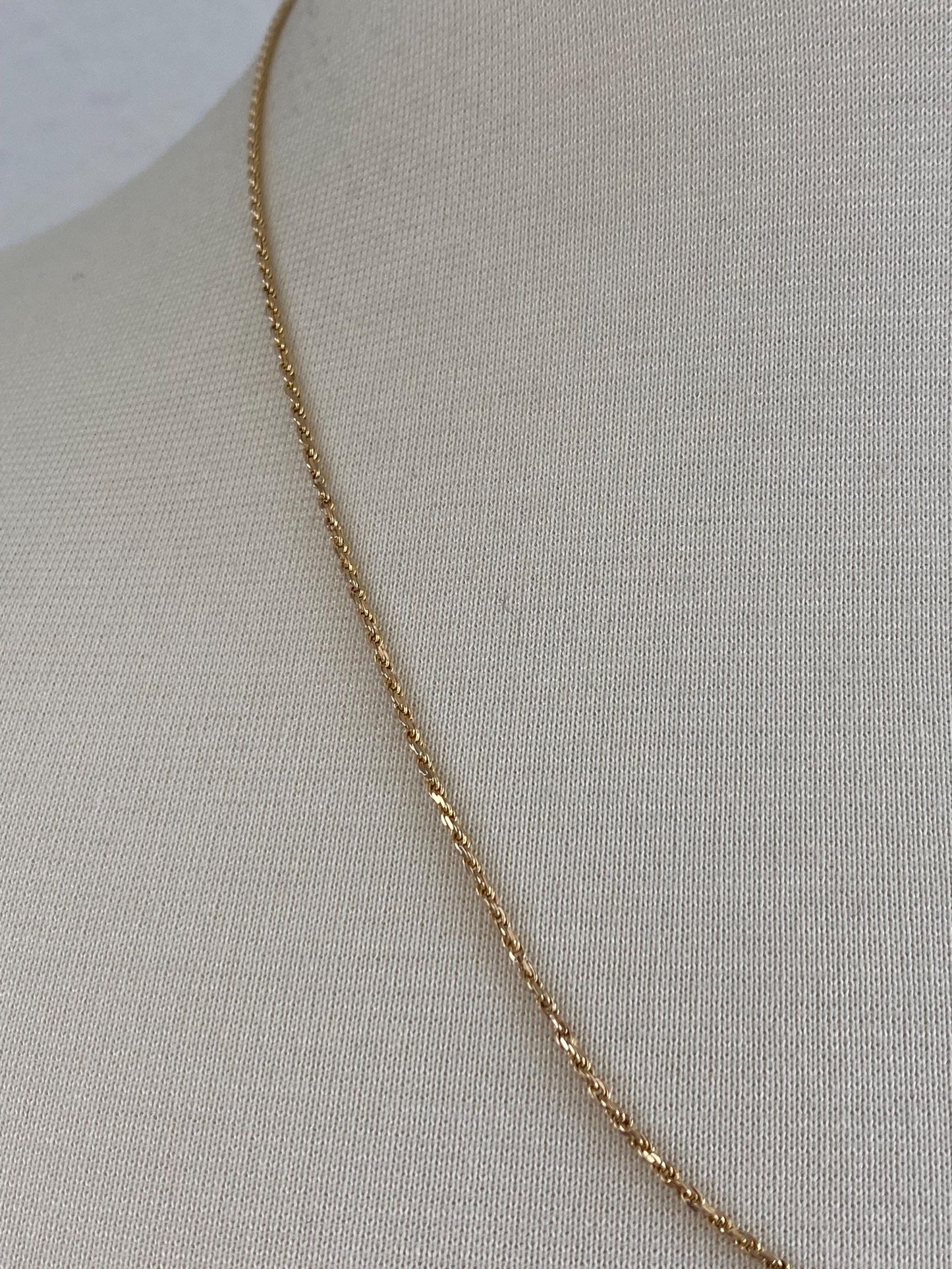 Vintage Solid 14k Yellow Gold Diamond Cut Slim Rope Chain Necklace - 20.5 inches