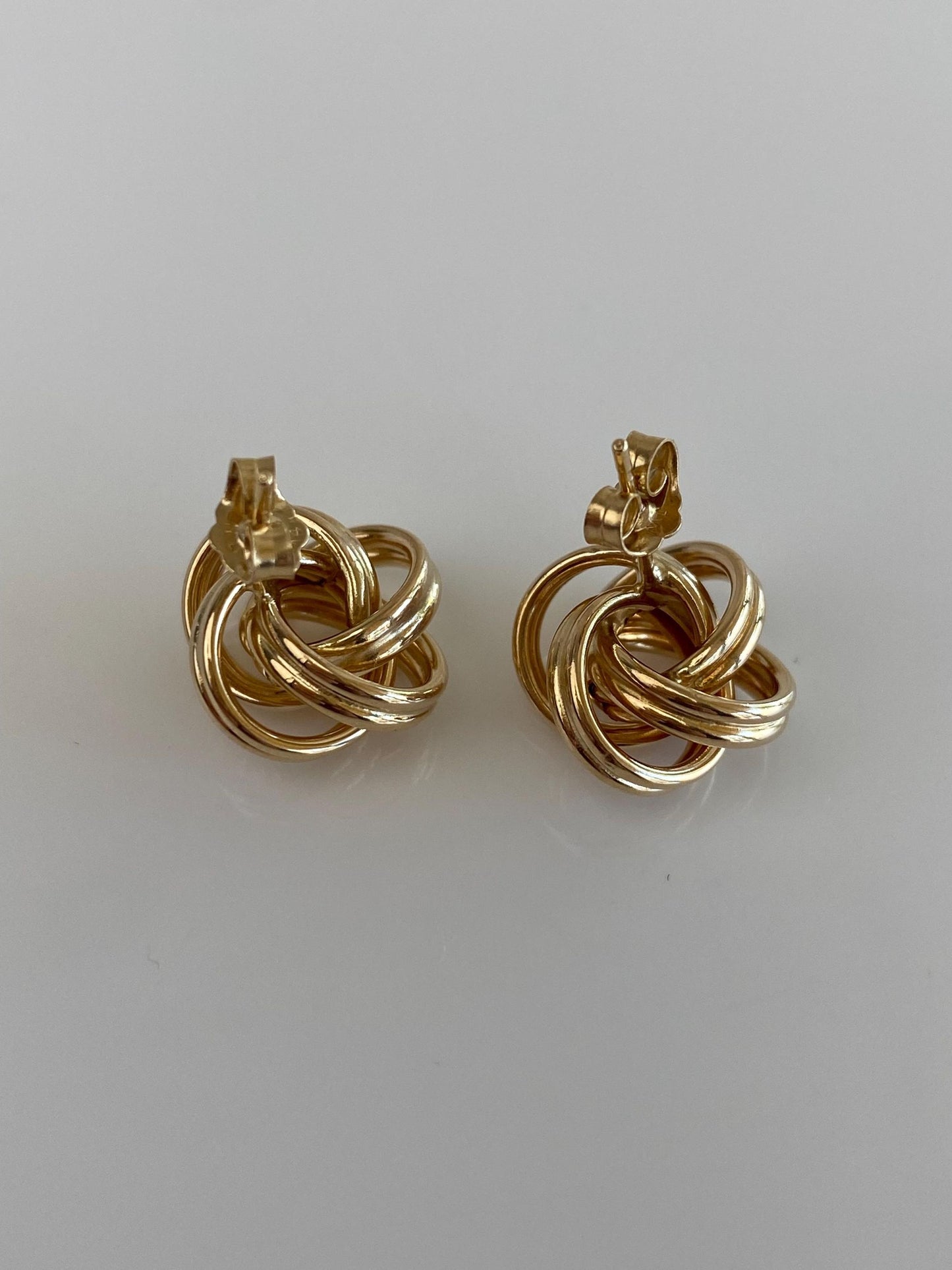 Vintage 14k Yellow Gold Knot Stud Earrings