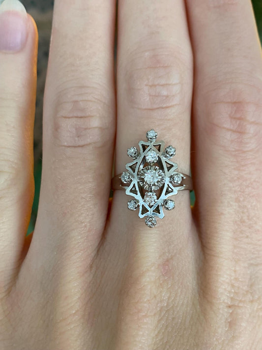 Vintage Solid 18k White Gold Diamond Cluster Ring - Size 6.25