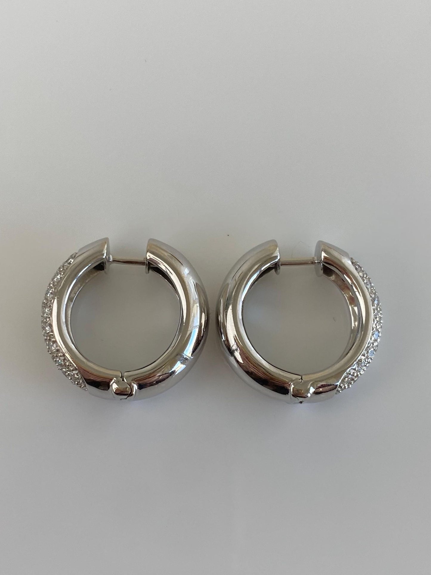Vintage Solid 18k White Gold Diamond Hoop Earrings