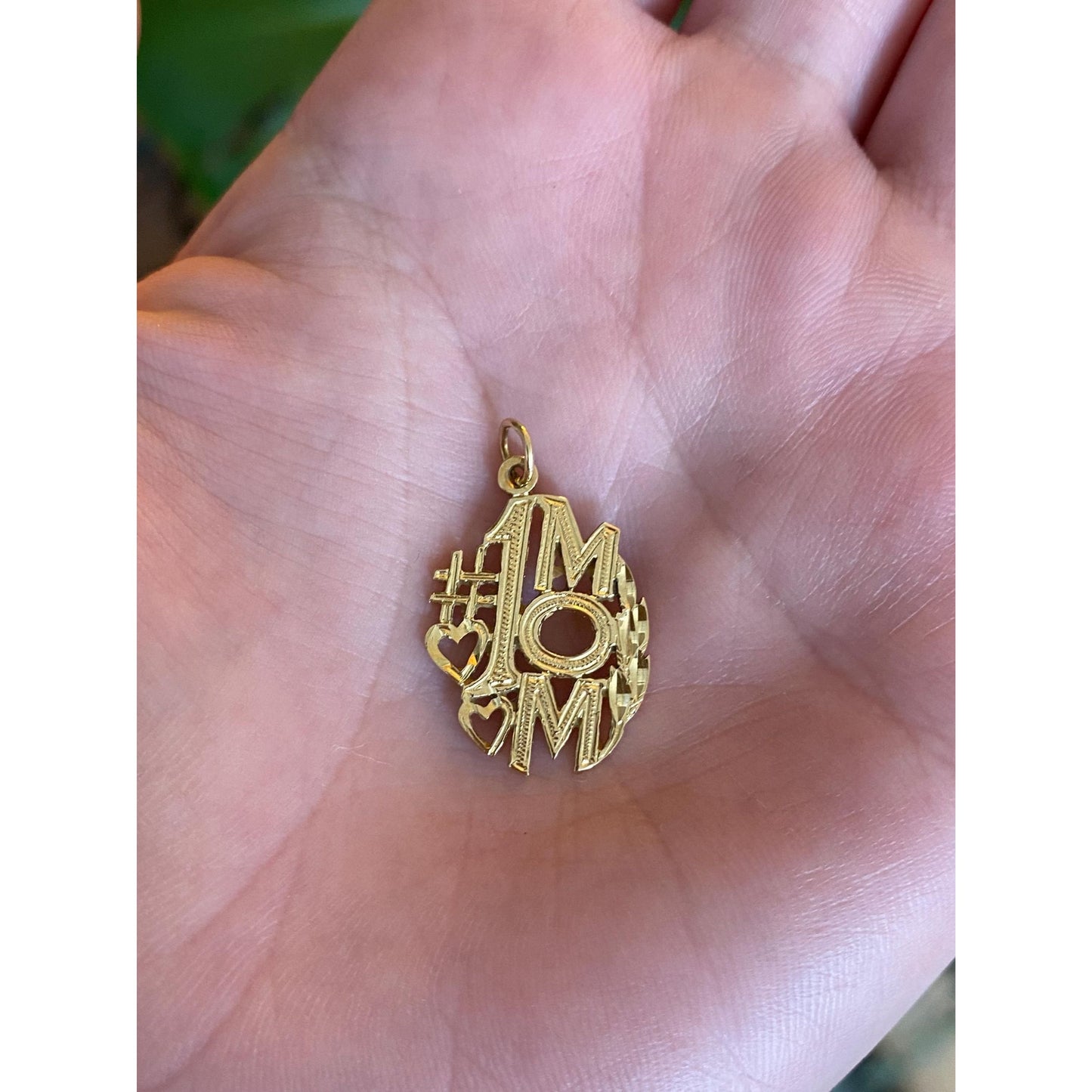 Vintage Solid 14k Yellow Gold Diamond Cut #1 Mom Charm