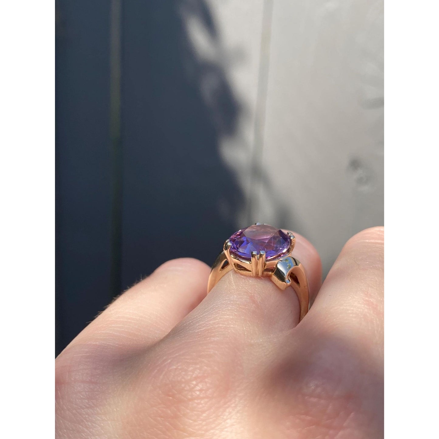 Vintage Solid 10k Yellow Gold Amethyst Ring - Size 5.5