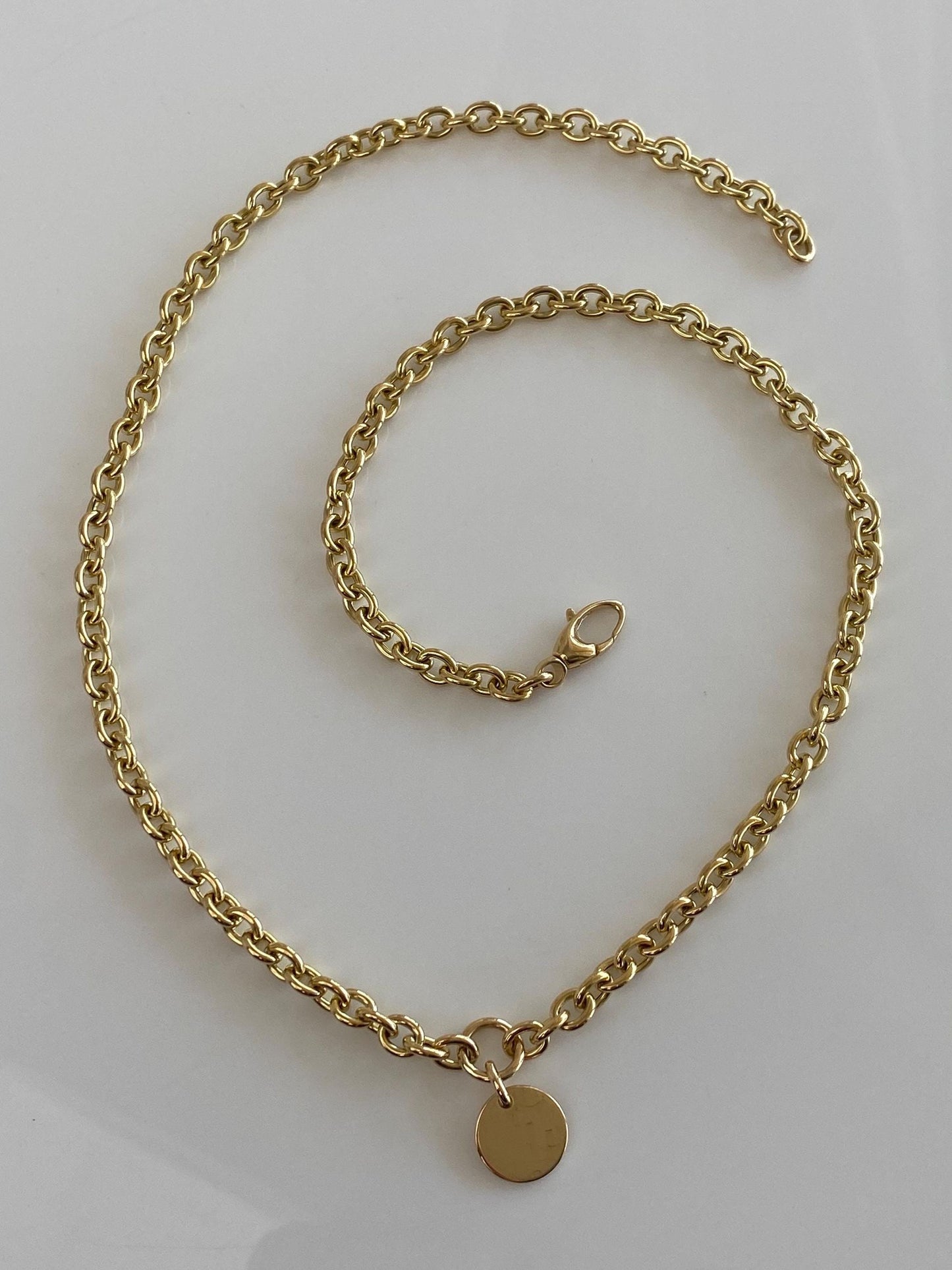 GUCCI 18k Yellow Gold Chunky Cable Chain w/ Disc Charm Necklace - 20.75 inches