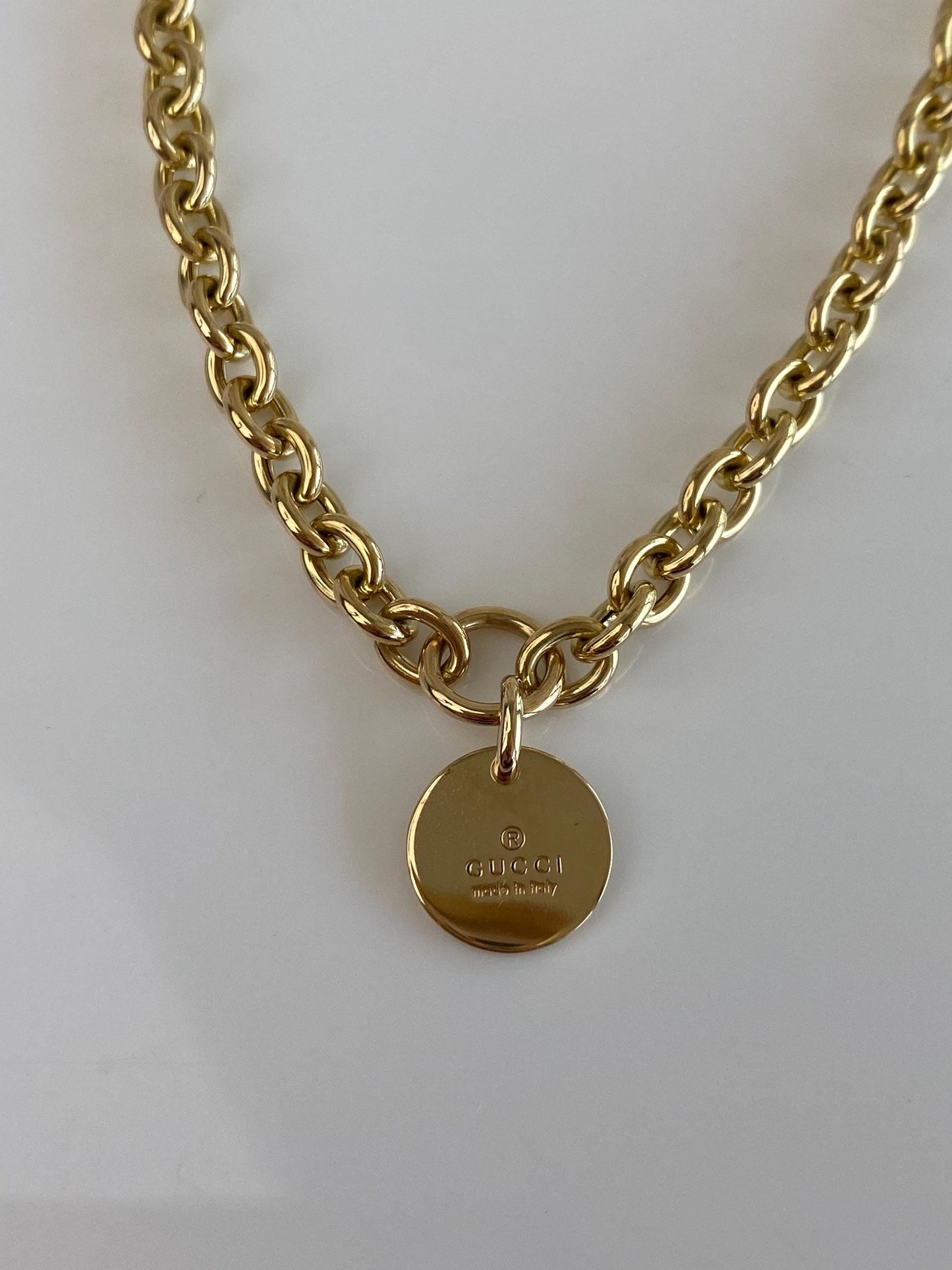 GUCCI 18k Yellow Gold Chunky Cable Chain w/ Disc Charm Necklace - 20.75 inches