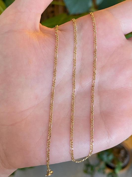 Vintage Solid 14k Yellow Gold Dainty Figaro Chain Necklace - 13.75 inches
